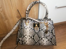 GUESS Handtasche*