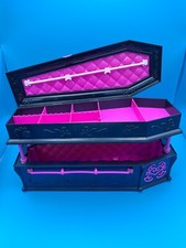 Monster High  Draculaura 's