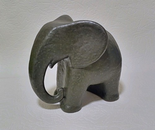 Dekorativer elefant - dekorativer,