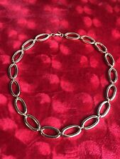 AVON  Collier Signiert