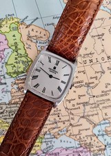 Universal geneve tank iconica - geneve,