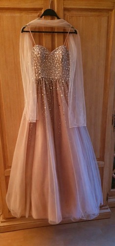 Wunderschönes ballkleid - wunderschönes,