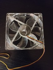 Sharkoon Lüftung 12V, 12cm Ventilator für PC-Gehäuse, transparent, blaue LED