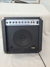 Soundking AKR-20 GR 2-Kanal Gitarren Verstärker Combo Amplifier Federhall Reverb