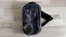 Pacsafe Vibe 325 10 Liter Slingpack Umhängetasche