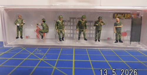 Faller 151752 soldaten - h0,