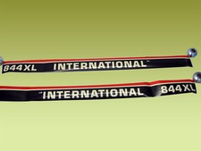 Aufkleber Haube rechts links IHC CAse IH 844 XL Traktor 1091808R1 1091809R1