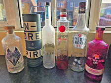 5 leere Wodka Rum Alkohol Flaschen zum Upscaling - Ciroc, Titanic, Belvedere, Raki+