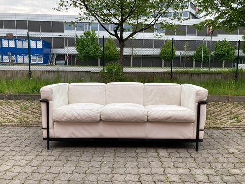 Cassina lc2 sofa corbusier - cassina,