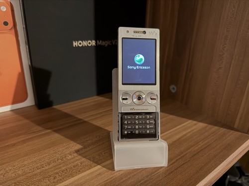 Soby ericsson w705 - soby,