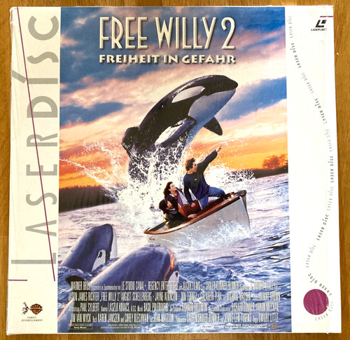 Free willy laserdisc - willy,