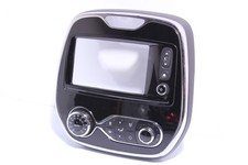 Klimabedienteil mit Radiobedienung 682704761R Renault Captur R 66 KW