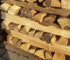 Brennholz 1 RM geschnitten, gespalten, luftgetrocknet, Esche/Buche 25 bis 30 cm 