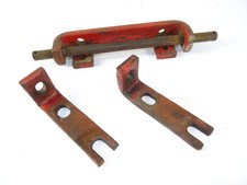 Haubenlager Halterung für Motorhaube vom Fahr D133 N Traktor