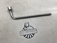 Radmutter Schlüssel Mercedes W108 W111 W113 W115 W126 R129 W107 1205810246 NOS