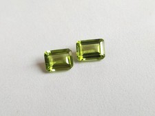 2.74 Karat Natürlich Peridot