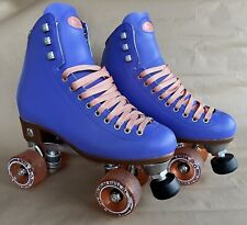 Beach Bunny Roller Skates - Periwinkle Sunset von Moxi Skates, inkl. OVP