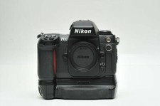 Nikon F100 35mm Film Camera
