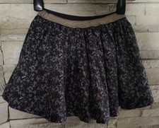 Ausgestellter Rock anthrazit