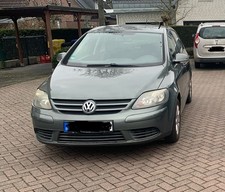 VW Golf 5 Plus Bj 05 unter 200TKm mit AHK ABGEMELDET und KEIN TÜV