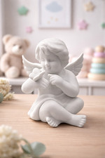 Engel mit Schmetterling