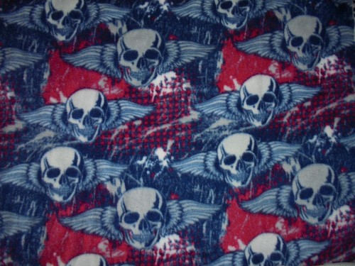 Skulls wing fleece - skulls,
