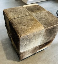 Hocker / Sitzwürfel mit Fell