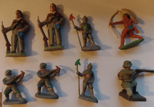 7 alte Figuren Ritter, Trapper, Indianer, Soldat