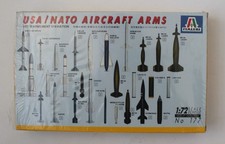 Flugzeug Modellbausatz 1:72 Italeri USA / NATO Aircraft Arms OVP !