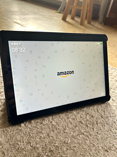 Amazon fire tablet - hd,