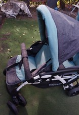 Zwillingskinderwagen für zwei