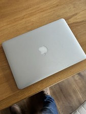 Apple MacBook Air 2017 - 13,3