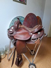 Crates WESTERNSATTEL