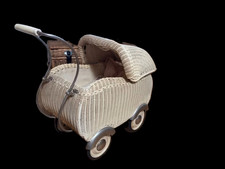 Puppenwagen  original 50er Jahre  Kinderwagen antik Vintage 1950er Korbgeflecht