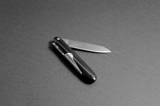 Mongin Shuttle Messer