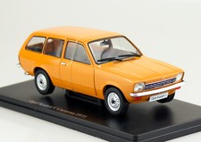 Opel Kadett C Caravan 1973 orange 1:24 Modellauto Premium Collectibles 