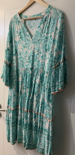 Pink tredy sommerkleid - by,