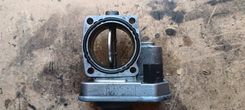 Drosselklappe 8981052101 opel - drosselklappe,