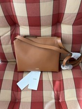 Closed kleine Handtasche Nelia