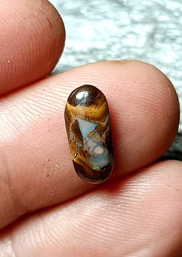 Wunderschöner boulder opal - wunderschöner,