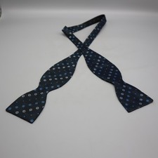 LACO Fliege schwarz floral reine Seide zum Selberbinden Kragenweite verstellbar