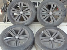 4x VW Touareg III (CR ) Aluräder 255/55ZR19 111Y*760601025P*8.5J19 ET28 mit RDKS