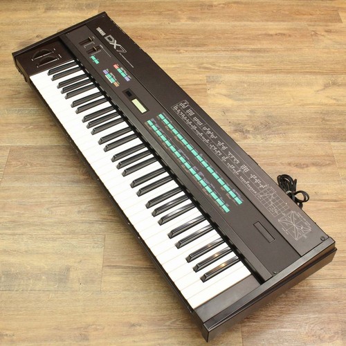 Yamaha dx7 digital - dx7,
