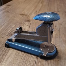 Alter Tacker  Hefter von