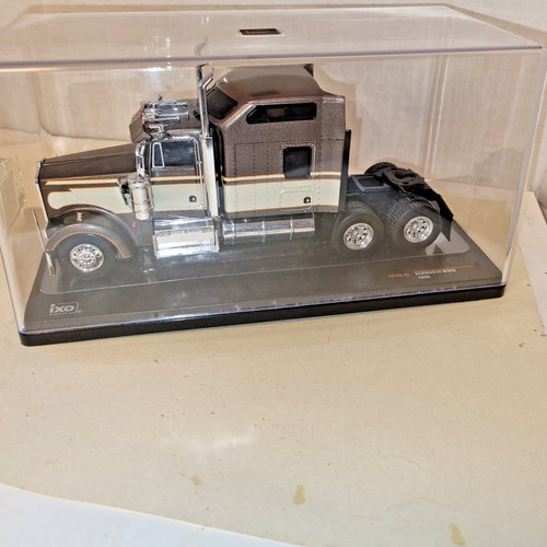 Kenworth 900 big sleeper - kenworth,