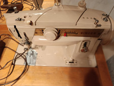 Singer Nähmaschine 411g