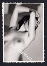 SEHR SCHÖNE WEIBLICHE