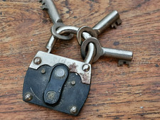Sidol Schloss antik 1930 oder früher mit 3 Schlüssel Vorhängeschloß