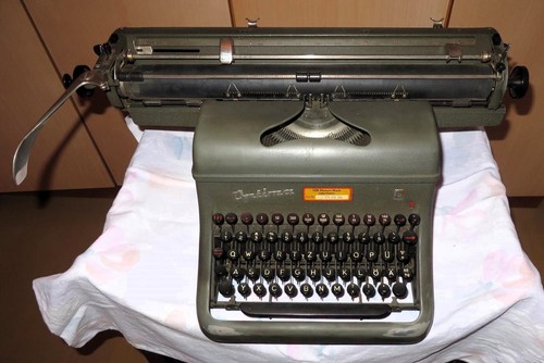 Alte schreibmaschine optima - alte,