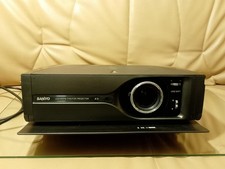 Sanyo PLV Z3 Beamer Heimkino HDTV Projektor HDMI